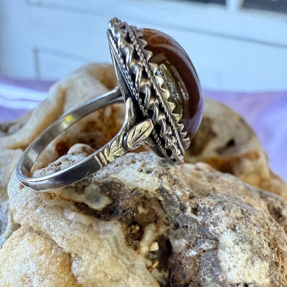 Vintage 800 Silver Tiger’s Eye Ring – Rope & Leaf Detail (Size 8) - Picture 4 of 8